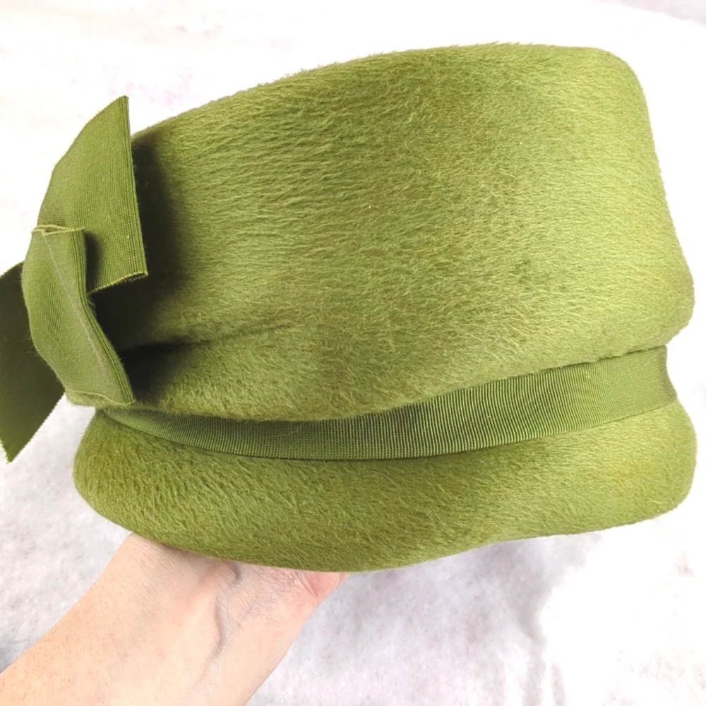 Vintage Green Women's Pillbox-Style Wool Hat - Picture 9 of 14